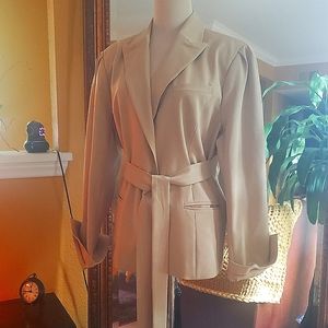 New York & Company Tan Blazer NWT size 18